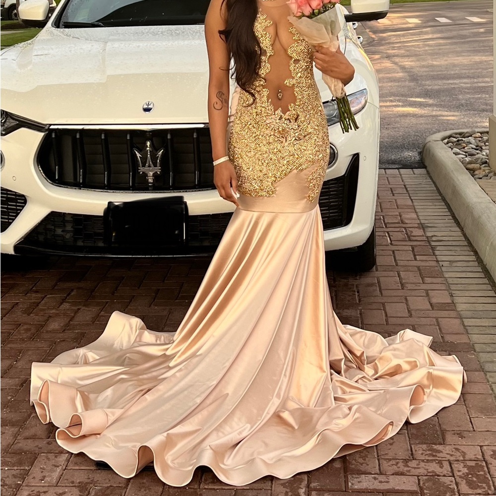 Elegant Gold Evening Gown